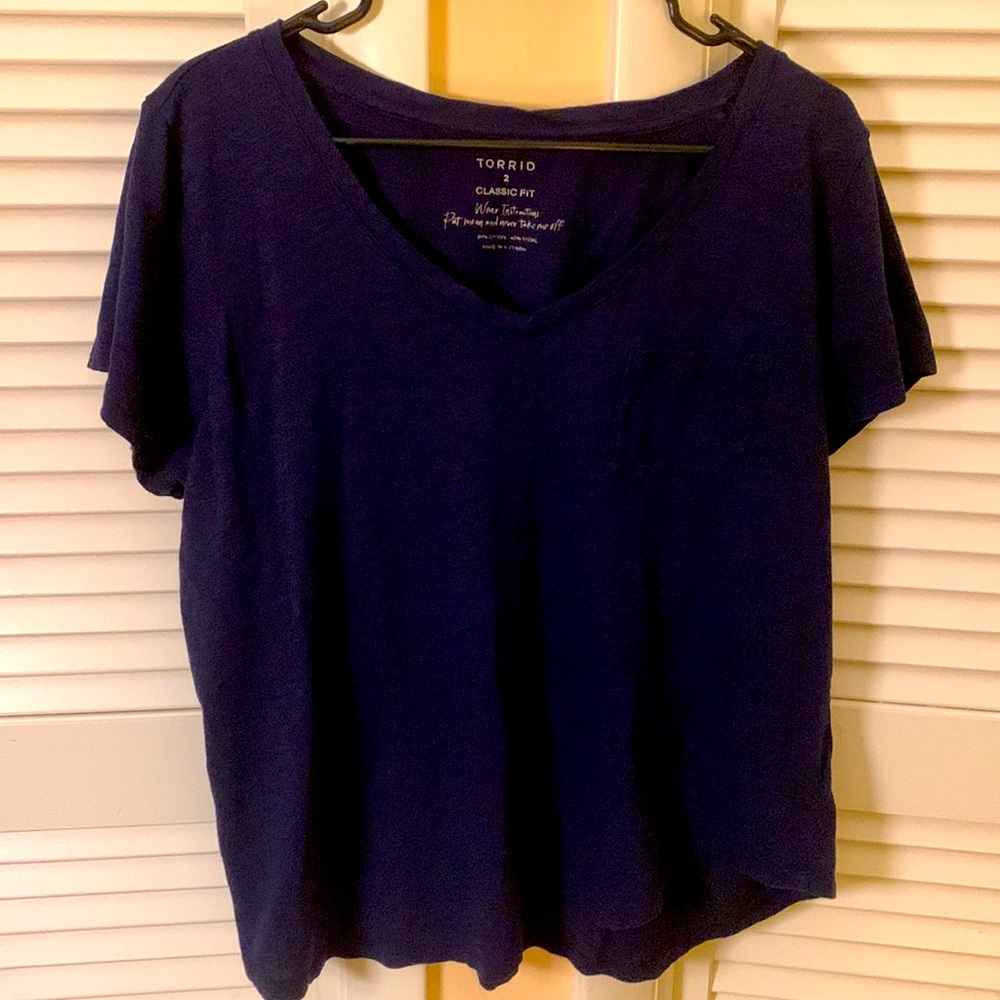 Blue torrid short sleeve shirt
